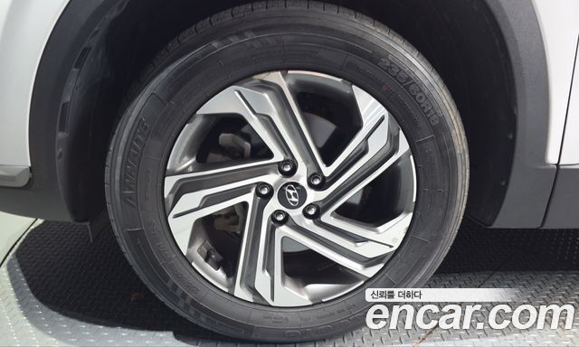 Hyundai Santa Fe Diesel 2.2 2WD Premium Choice 2021 — фото 5
