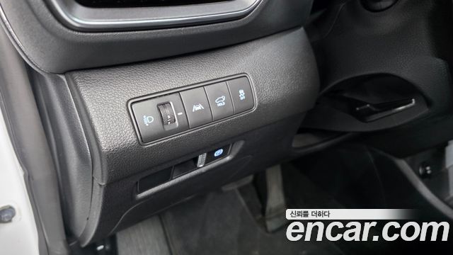Hyundai Santa Fe Diesel 2.2 2WD Premium Choice 2021 — фото 30