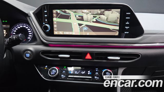 Hyundai Sonata (DN8) 2.0 LPG(rental car) Smart 2022 — фото 16