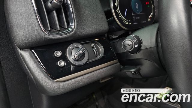 MINI Cooper Countryman Classic Plus Launch Pack 2nd Gen 2023 — фото 21