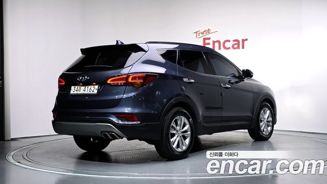Hyundai Santa Fe The Prime Diesel 2.0 2WD Value Plus 2018 — фото 2