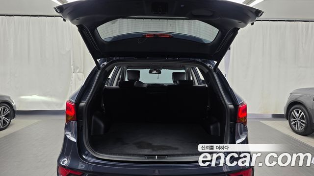 Hyundai Santa Fe The Prime Diesel 2.0 2WD Value Plus 2018 — фото 20
