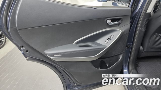 Hyundai Santa Fe The Prime Diesel 2.0 2WD Value Plus 2018 — фото 25