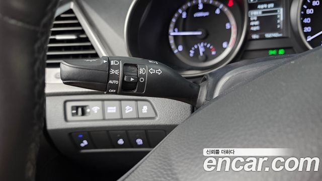 Hyundai Santa Fe The Prime Diesel 2.0 2WD Value Plus 2018 — фото 30