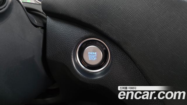 Hyundai Santa Fe The Prime Diesel 2.0 2WD Value Plus 2018 — фото 32