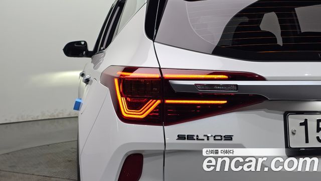 Kia Seltos Gasoline 1.6 Turbo 2WD Signature 2022 — фото 23