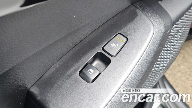 Kia Seltos Gasoline 1.6 Turbo 2WD Signature 2022 — фото 32