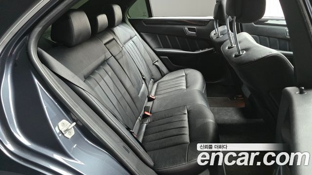 Mercedes-Benz E-Class (W212) E300 4MATIC Avantgarde 2014 — фото 11