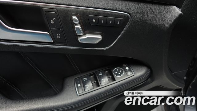 Mercedes-Benz E-Class (W212) E300 4MATIC Avantgarde 2014 — фото 17