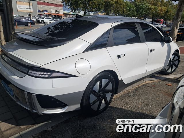 Hyundai Ioniq 6 Long Range Exclusive 2023 — фото 4
