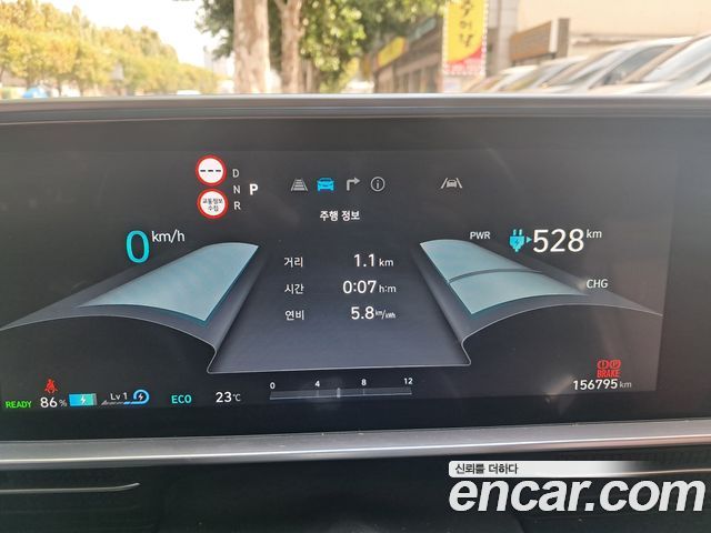 Hyundai Ioniq 6 Long Range Exclusive 2023 — фото 5