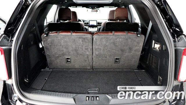 Ford Explorer (VI) 3.0 Platinum 4WD 2022 — фото 10