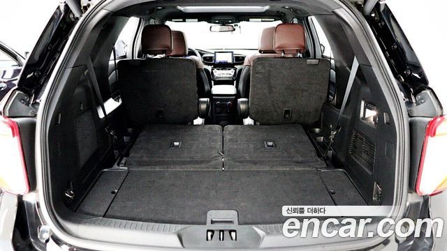 Ford Explorer (VI) 3.0 Platinum 4WD 2022 — фото 15