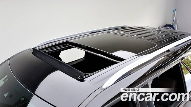 Ford Explorer (VI) 3.0 Platinum 4WD 2022 — фото 16