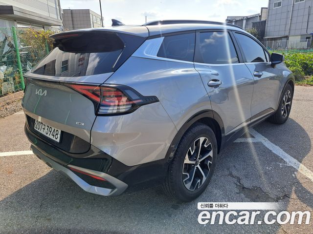 Kia Sportage Hybrid (V) Nobleless 2WD 2023 — фото 3