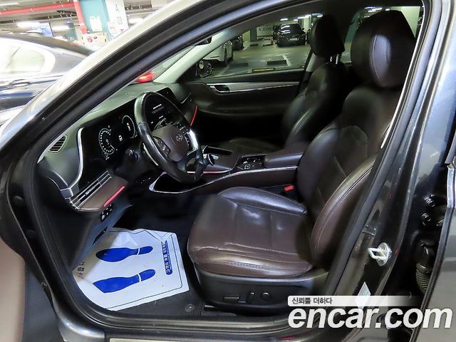 Hyundai Grandeur (IG) 2.5 Premium Choice 2020 — фото 10