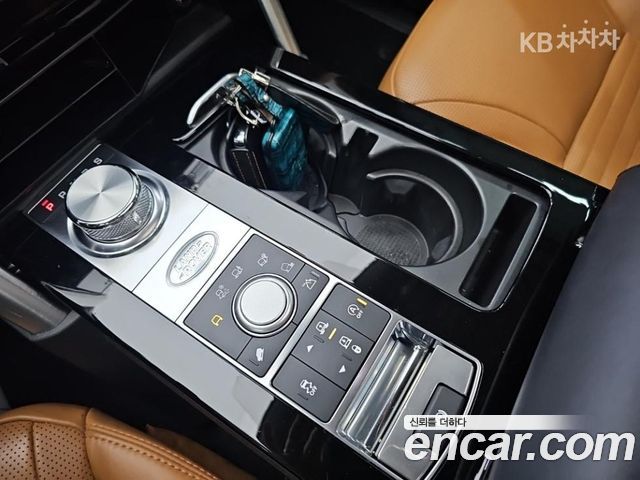 Land Rover Discovery 5 3.0 SD6 HSE Luxury 2020 — фото 8