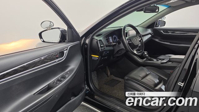 Hyundai Grandeur (IG) 2.2 Diesel Modern 2018 — фото 10