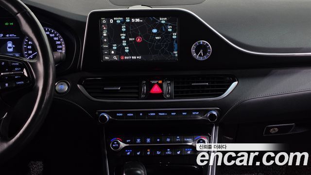 Hyundai Grandeur (IG) 2.2 Diesel Modern 2018 — фото 14