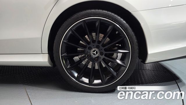 Mercedes-Benz E-Class (W213) E350 4MATIC AMG Line 2020 — фото 21