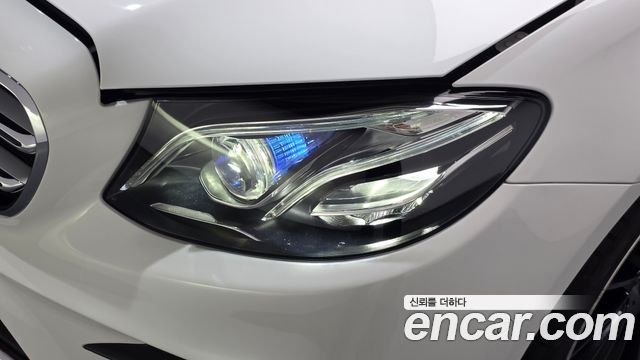 Mercedes-Benz E-Class (W213) E350 4MATIC AMG Line 2020 — фото 22