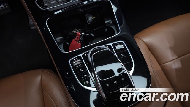 Mercedes-Benz E-Class (W213) E350 4MATIC AMG Line 2020 — фото 34