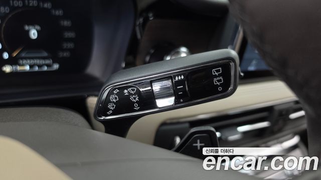 Lincoln Corsair 2.0 Reserve AWD 2021 — фото 27
