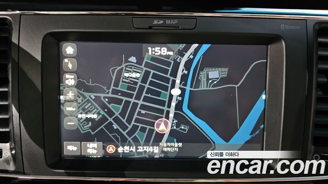Kia Carnival 9-seater Prestige 2017 — фото 18