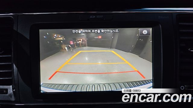 Kia Carnival 9-seater Prestige 2017 — фото 19