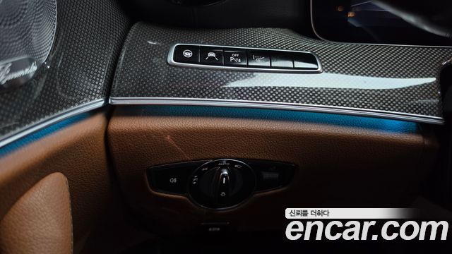 Mercedes-Benz E-Class (W213) E450 4MATIC Coupe 2019 — фото 29