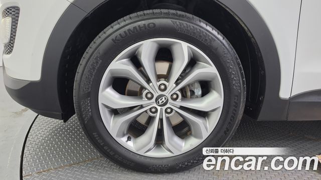 Hyundai Santa Fe (DM) Diesel(e-VGT) 2.2 2WD Premium 2013 — фото 5