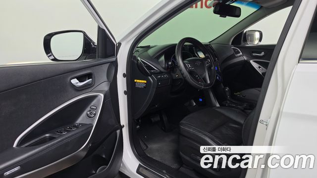 Hyundai Santa Fe (DM) Diesel(e-VGT) 2.2 2WD Premium 2013 — фото 11