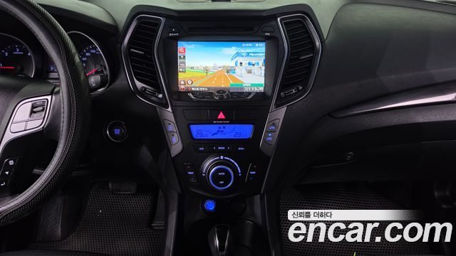 Hyundai Santa Fe (DM) Diesel(e-VGT) 2.2 2WD Premium 2013 — фото 13