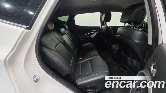 Hyundai Santa Fe (DM) Diesel(e-VGT) 2.2 2WD Premium 2013 — фото 19