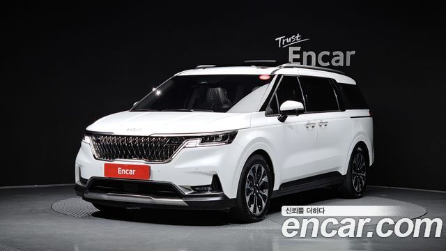 Kia Carnival (IV) Gasoline 7-Seater Signature