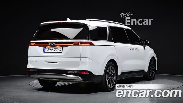 Kia Carnival (IV) Gasoline 7-Seater Signature 2023 — фото 2