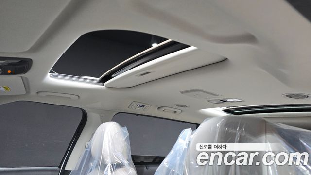 Kia Carnival (IV) Gasoline 7-Seater Signature 2023 — фото 19