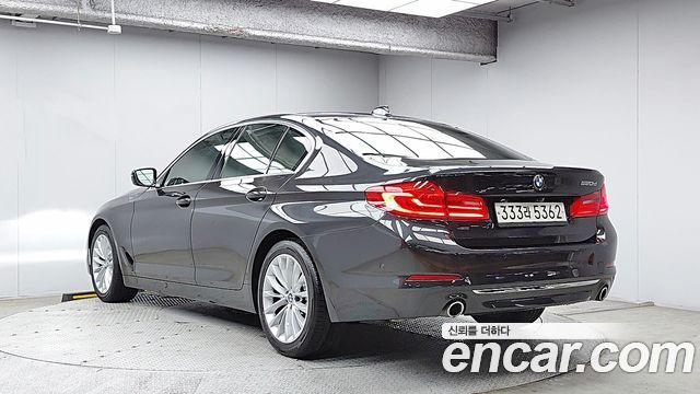 BMW 5 Series (G30) 520d Luxury Plus 2020 — фото 2