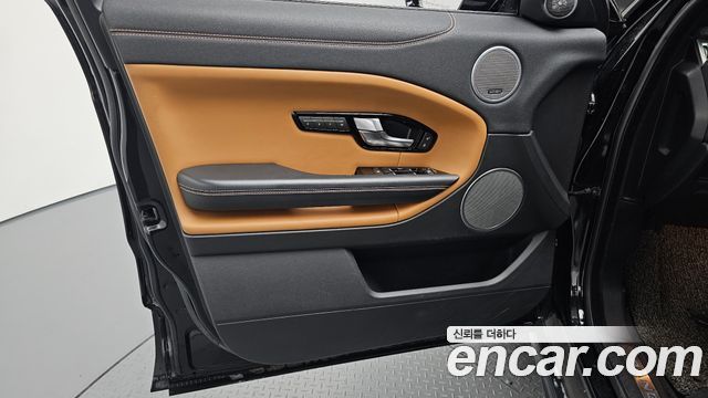 Land Rover Range Rover Evoque 2.0 TD4 HSE Dynamic 2017 — фото 24