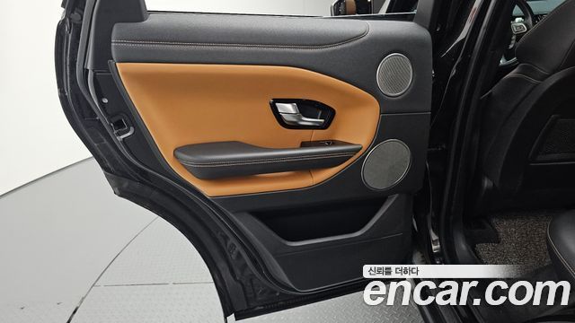 Land Rover Range Rover Evoque 2.0 TD4 HSE Dynamic 2017 — фото 25