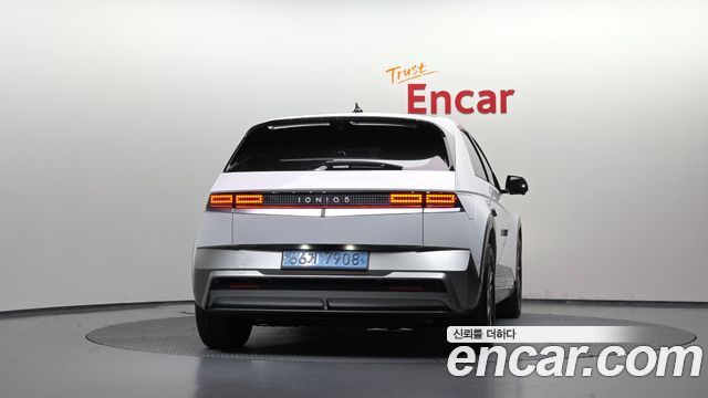 Hyundai Ioniq 5 Long Range Premium 2027 — фото 4