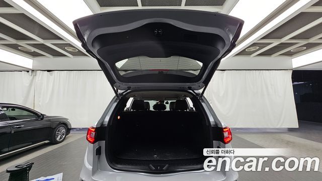 Renault Korea QM6 Diesel 2WD RE Signature 2019 — фото 20