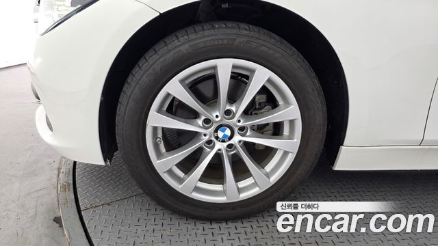 BMW 3 Series (F30) 320d 2018 — фото 5