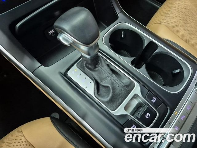 Kia Carnival (IV) Gasoline 9-Seater Prestige 2023 — фото 16