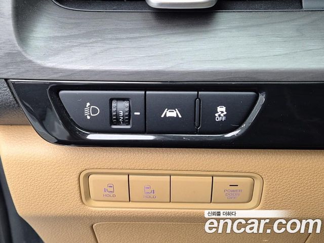 Kia Carnival (IV) Gasoline 9-Seater Prestige 2023 — фото 21