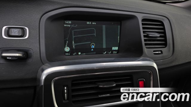 Volvo S60 D4 2nd 2017 — фото 14