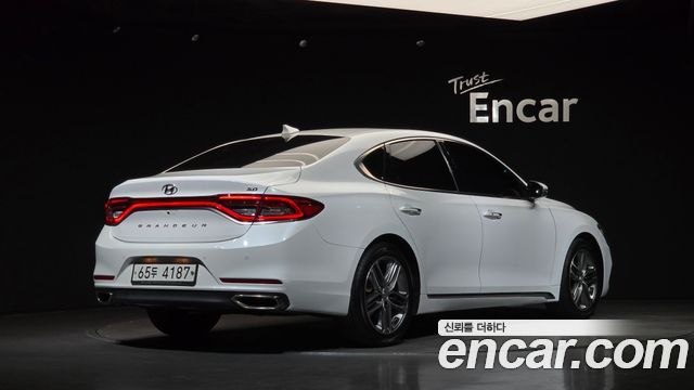 Hyundai Grandeur (IG) 2.4 Premium 2018 — фото 2