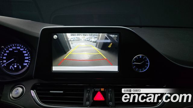 Hyundai Grandeur (IG) 2.4 Premium 2018 — фото 15