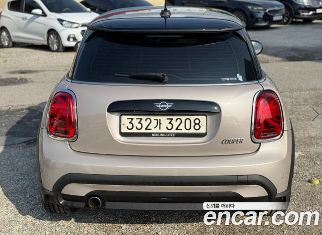 MINI Cooper Standard Third Generation 2023 — фото 3