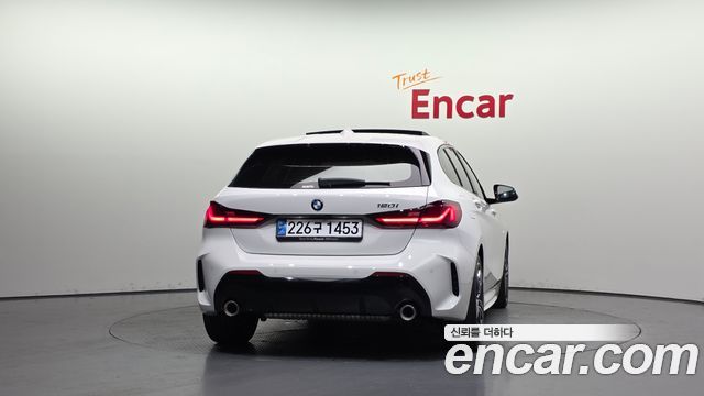 BMW 1 Series (F40) 120i M Sports 2024 — фото 4